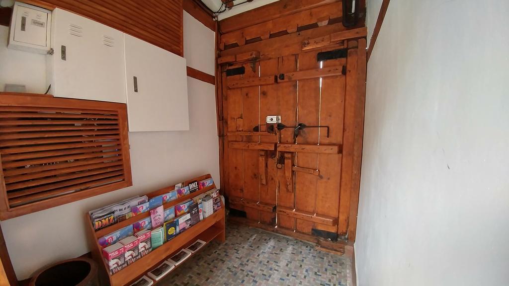 Bukchon Hyosunjae Guesthouse Сеул Экстерьер фото