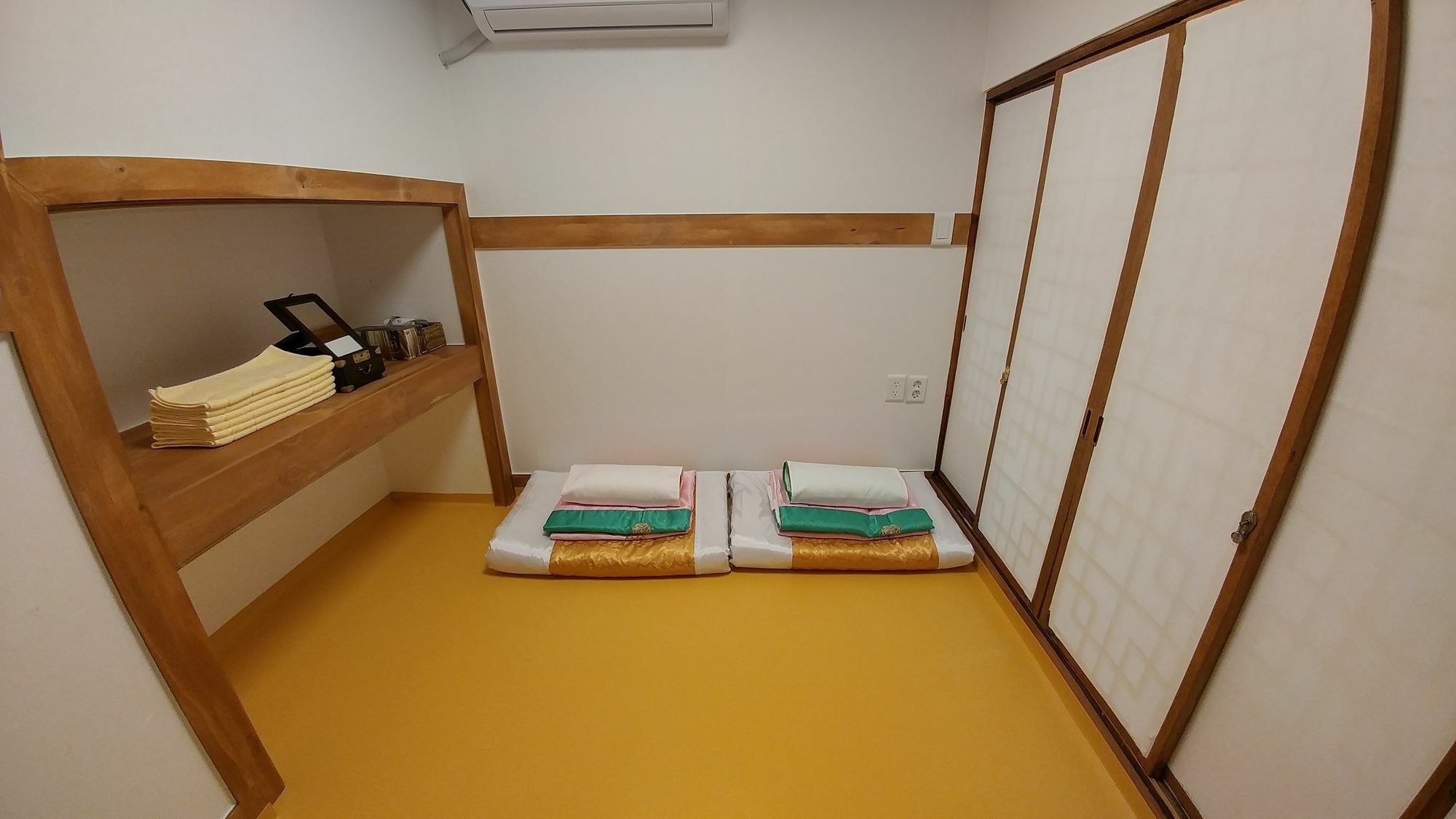Bukchon Hyosunjae Guesthouse Сеул Экстерьер фото